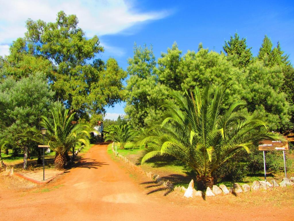 Complejo Rural Puerto Penas Aroche Exterior foto
